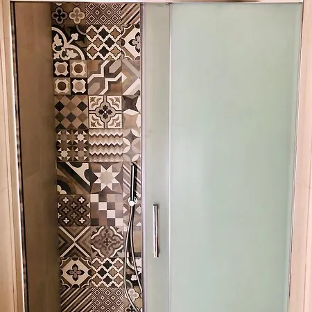 Atipico Nocleg ze śniadaniem Bari