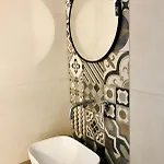 Couette-café Atipico 3*